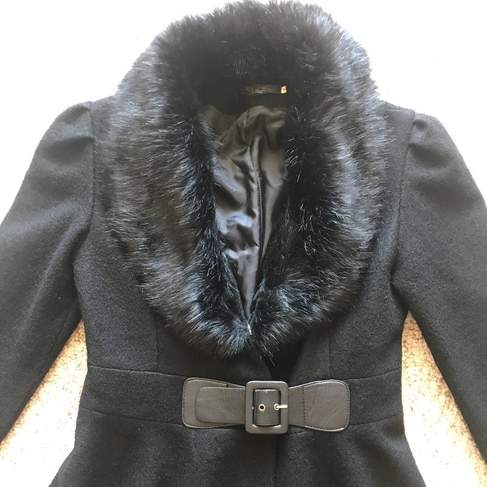 Women's Black Coat - Picture 3 of 15